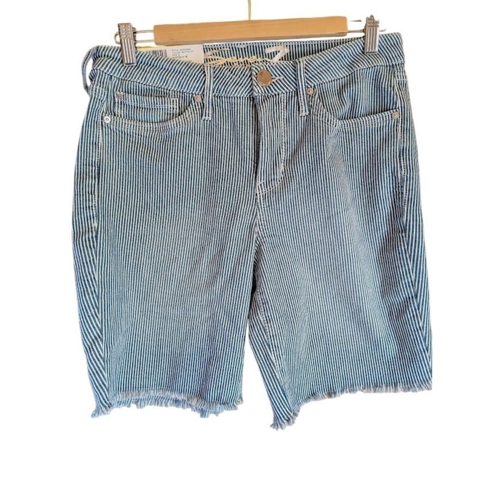 Seven7 Sunset Bermuda Shorts 8 Stripe Frayed Hem Stretch Denim Coastal Summer